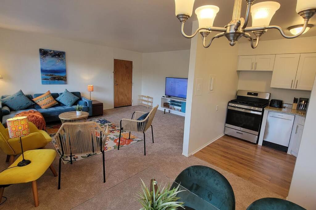 Apartment, One Bedroom Arlington Exterior photo